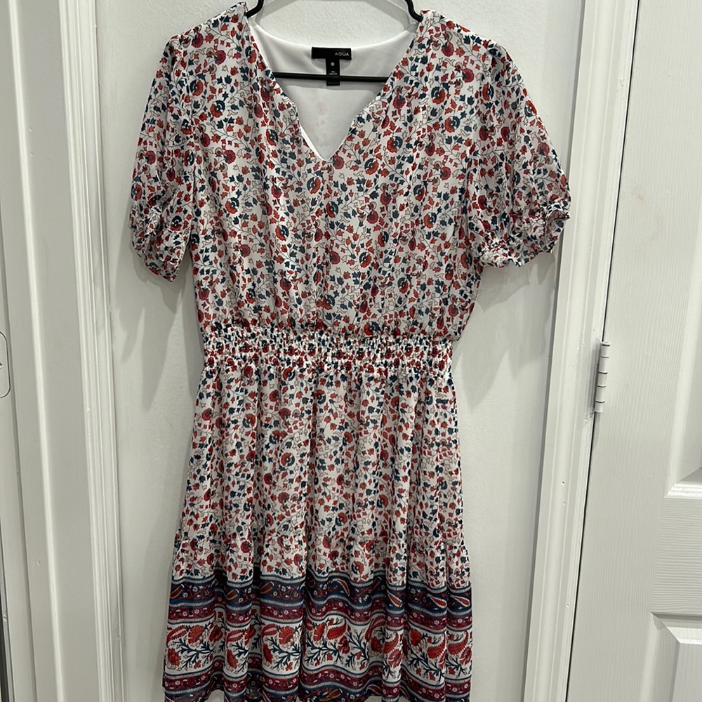 AQUA Women’s Dress Size Medium